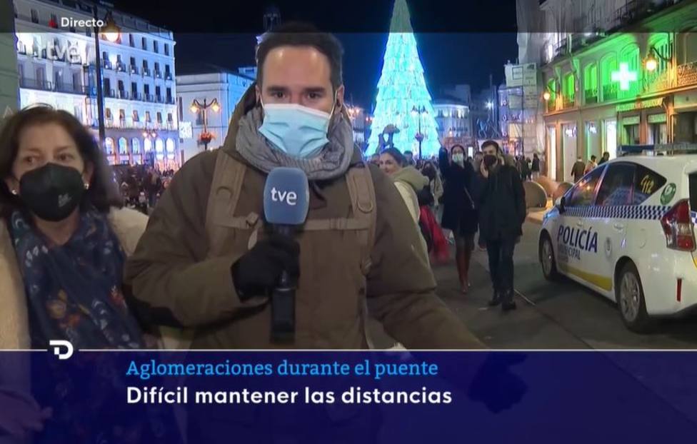 Un reportero de TVE, en shock con la actitud de una señora en plena conexión en directo: se ve en pantalla