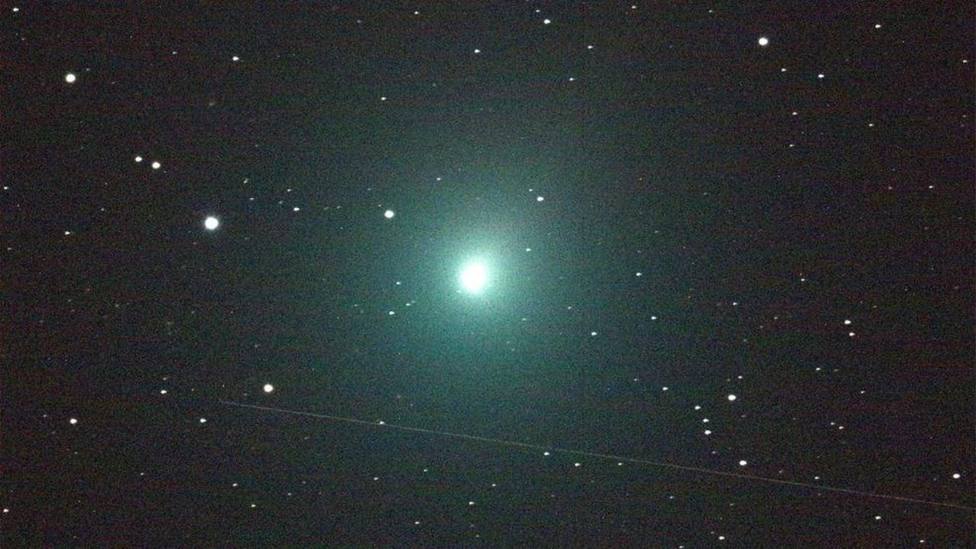 Mañana será el último día para poder apreciar en el cielo el cometa verde que solo pasa cada 50.000 años