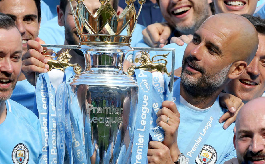 Luna Feudal Alexander Graham Bell El Manchester City recibe el trofeo de campeón de la Liga Inglesa - Fútbol  Internacional - COPE