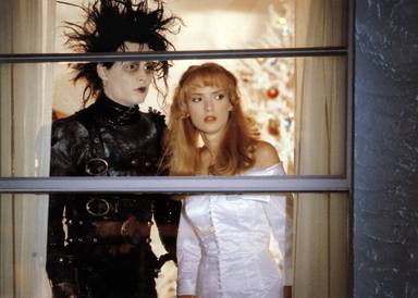 Johnny Depp and Winona Ryder in Edward Scissorhands