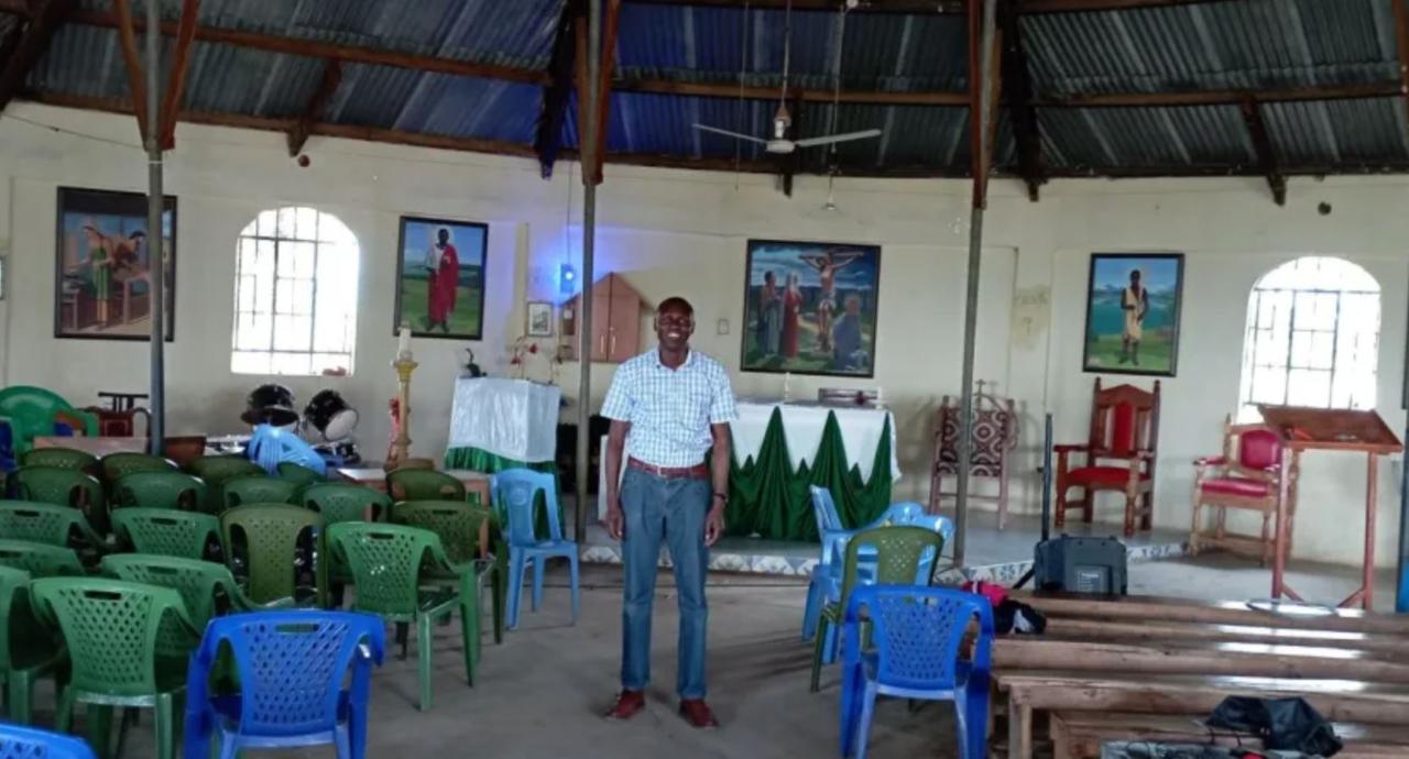 Cecil Agoto, Kenyan school teacher in Pamplona: “People in Africa are very open to God” – Midday COPE