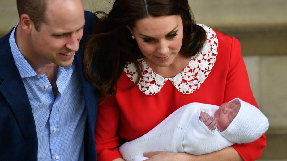 El príncipe Guillermo y Kate Middleton presenta a su terccer hijo