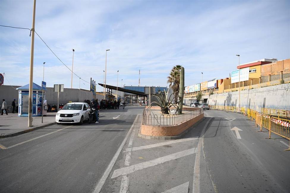 Marruecos abre un día más las fronteras de Ceuta y Melilla para la salida de españoles