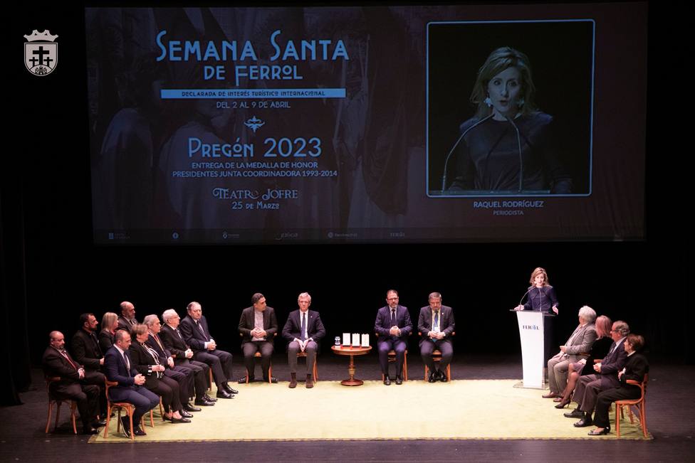 Pregón de la Semana Santa Ferrolana 2023 en el Teatro Jofre. FOTO: Junta Cofradías