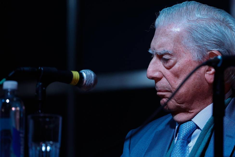 Un profesor de Literatura pregunta quién es Vargas Llosa y alucina con la respuesta de un niño: Ha pasado