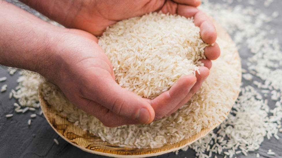 Karlos Arguiñano revela tres sencillos trucos para aprender a cocinar el arroz de forma perfecta