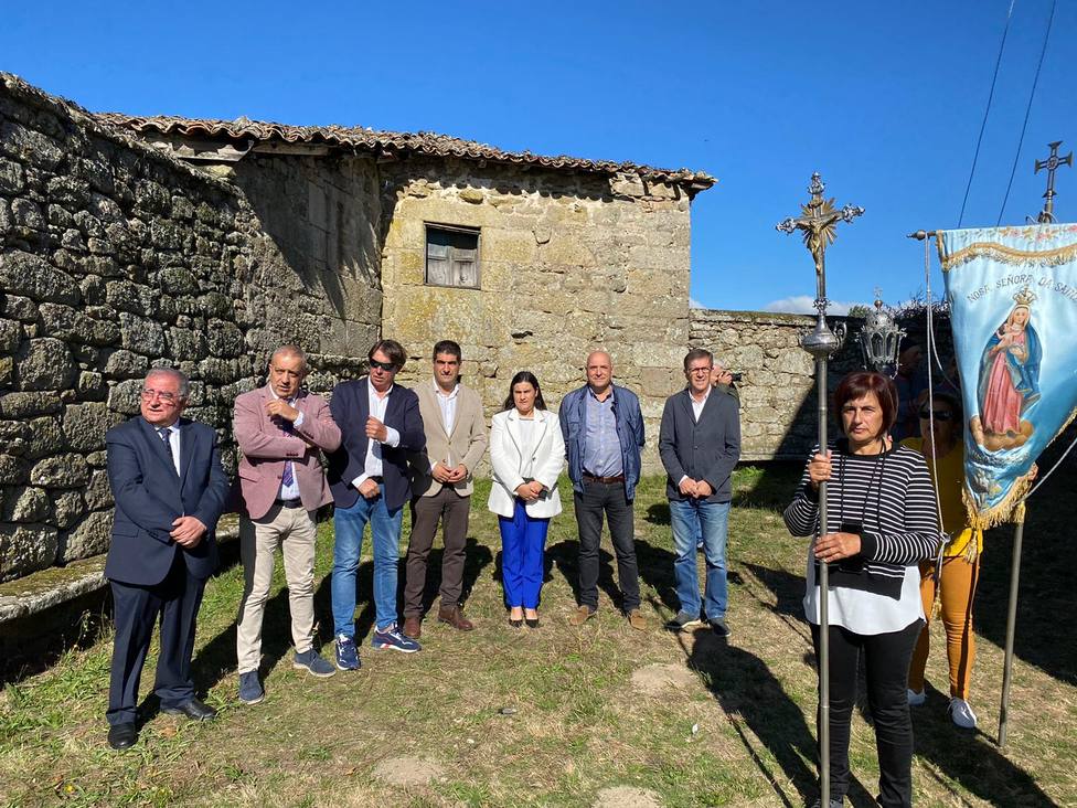 O delegado territorial da Xunta en Ourense asiste á Romaría da Saínza, en Rairiz de Veiga