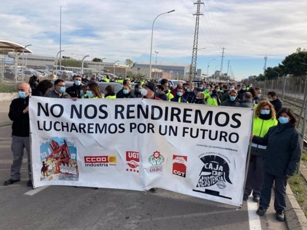 Trabajadores de Nissan se manifiestan en la Zona Franca de Barcelona