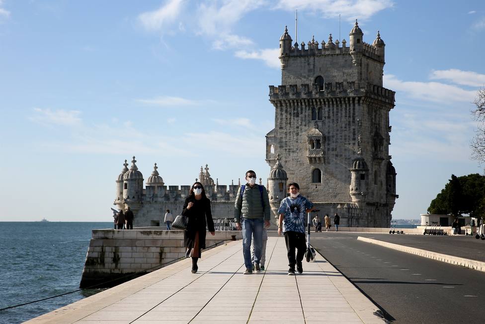 El Gobierno de Portugal autoriza a los confinados por coronavirus a salir para votar en las elecciones