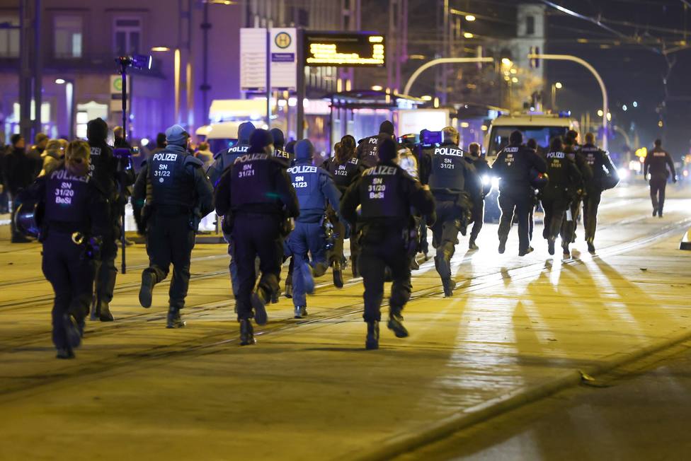 La Policía disuelve varias protestas contra las restricciones en el estado alemán de Sajonia
