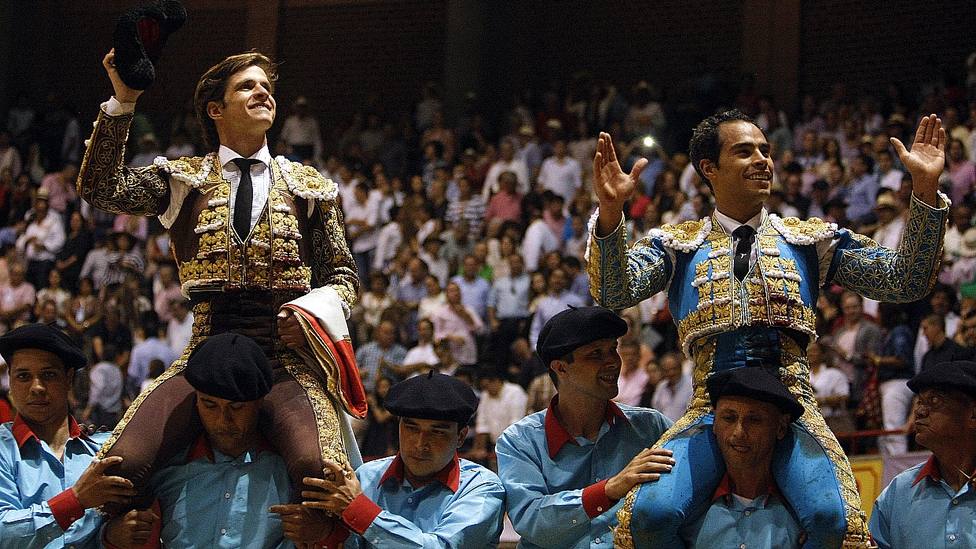 El Juli y Luis Bolívar, en una imagen de archivo, triunfaron en el último festejo de la feria de Manizales