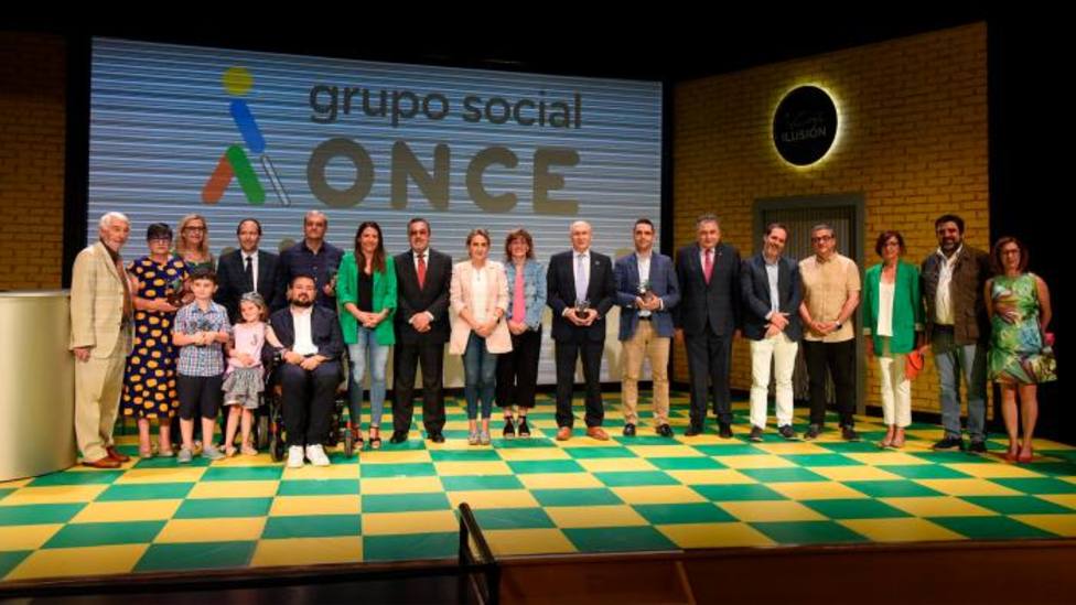 El Gobierno de Castilla-La Mancha, reconocido con el ‘Premio Solidarios 2022’ del Grupo Social ONCE por su apuesta contra la despoblación
