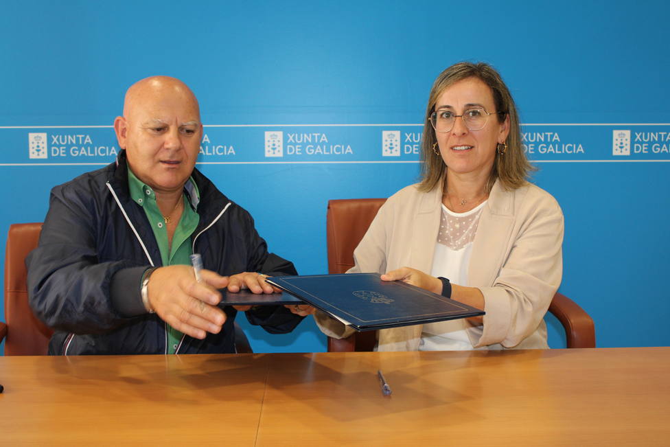 A Xunta asina co Concello de Cartelle o convenio para dotar de saneamento o núcleo rural de Couxiliño