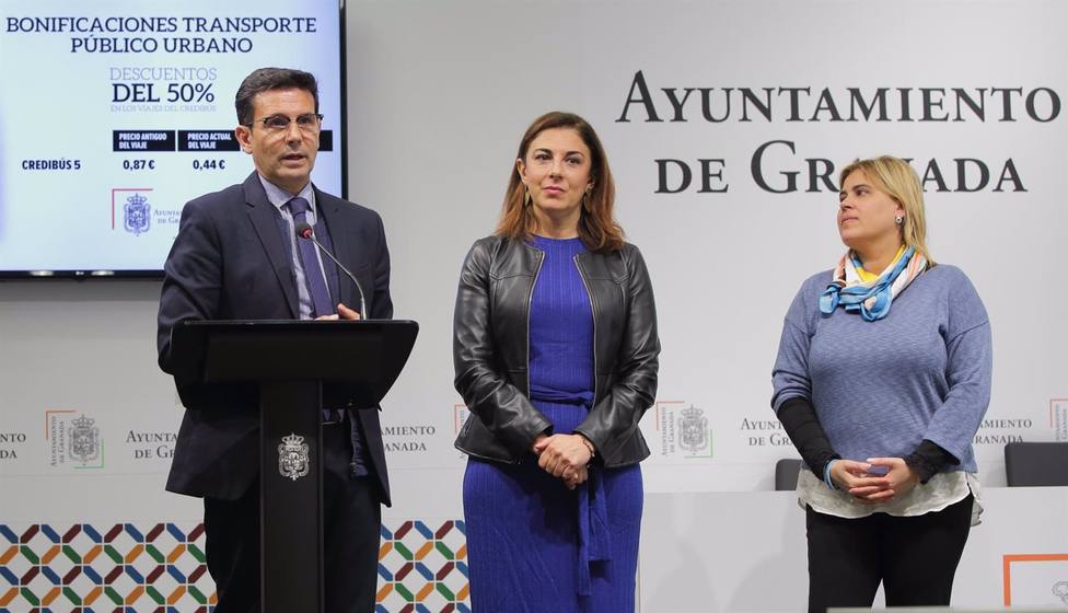 Granada.- El Ayuntamiento activa con el nuevo aÃ±o la rebaja de un 50 por ciento en el precio del viaje de bus urbano