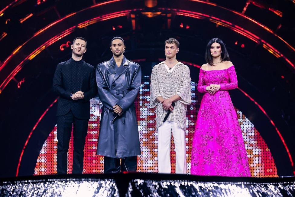 La primera semifinal de Eurovisión confirma a Ucrania como favorita y recuerda con emoción a Raffaella Carrá
