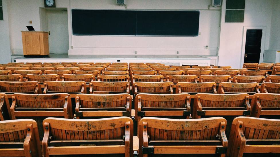Un alumno se hace viral con el email que envía a su profesor explicando por qué no ha ido a clase: Lo siento