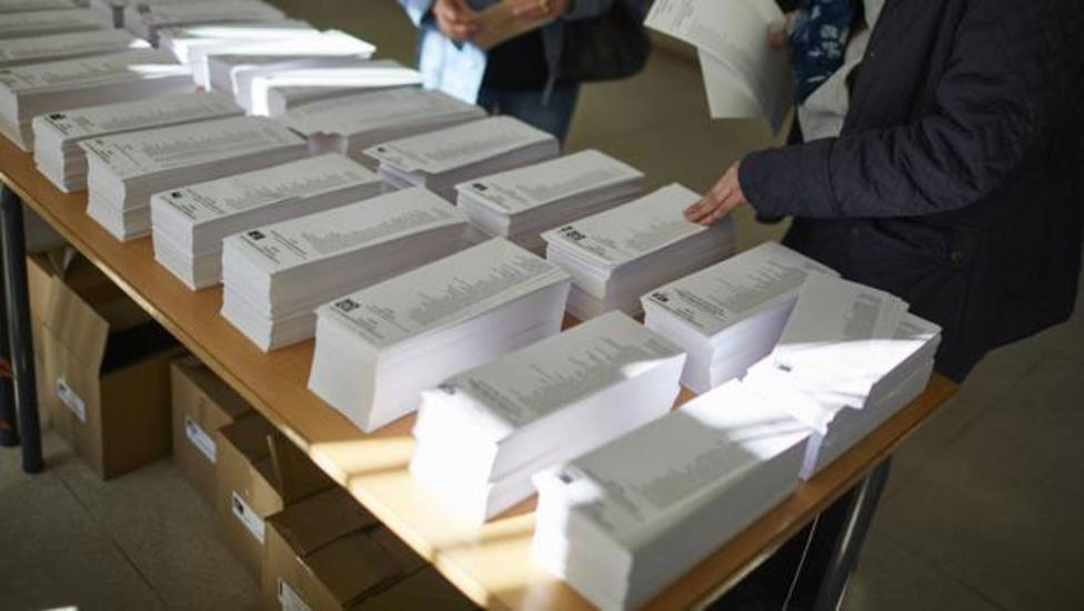 Un candidato intenta robar las papeletas de su propio partido en un municipio de Palencia.