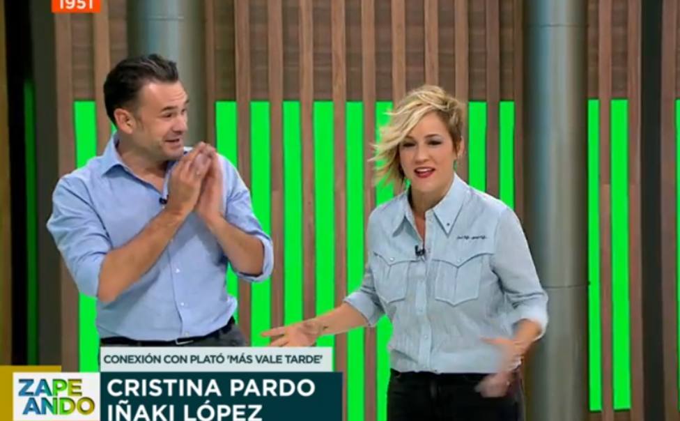Iñaki López mete la pata al decir algo que no debe en directo y Cristina Pardo le corrige: Eso no se hace