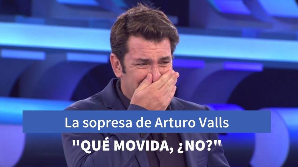 La sorpresa de Arturo Valls al enterarse el motivo por el que ha ido una concursante a Ahora Caigo