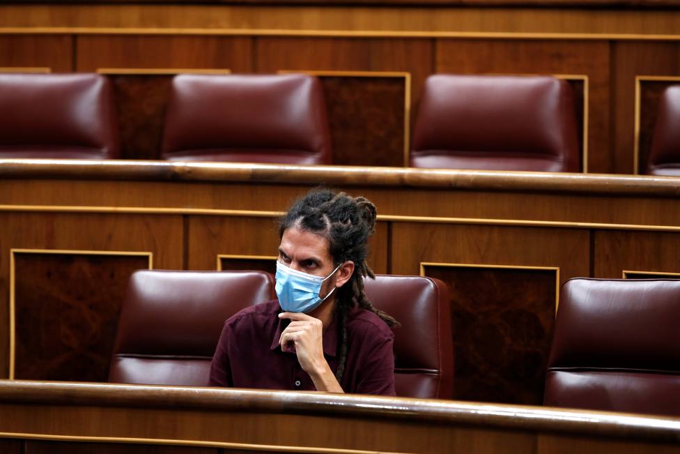 Alberto Rodríguez y los cuatro días que han hecho implosionar a Podemos: ¿quién manda en el partido?