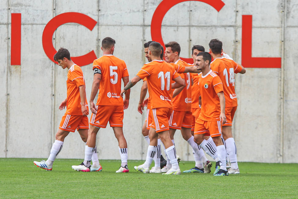 Reale Seguros patrocinará al Burgos CF esta temporada - Deportes COPE en  Burgos - COPE