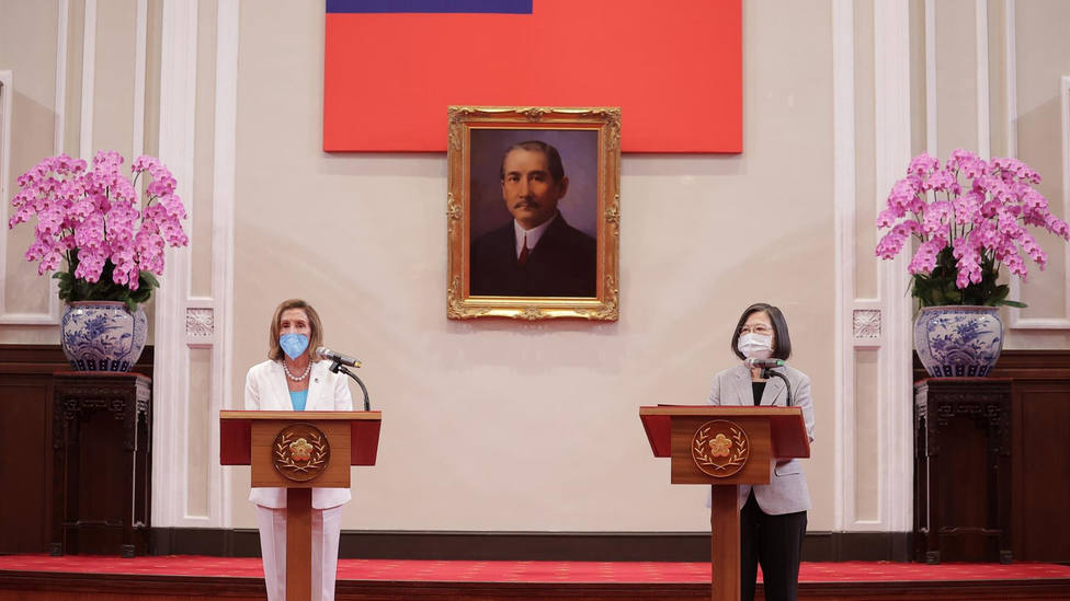 Nancy Pelosi con la presidenta de Taiwán Tsai Ing-wen