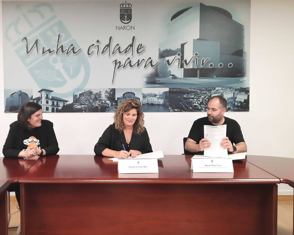 Firma del convenio en el Ayuntamiento de Narón - FOTO: Concello de Narón