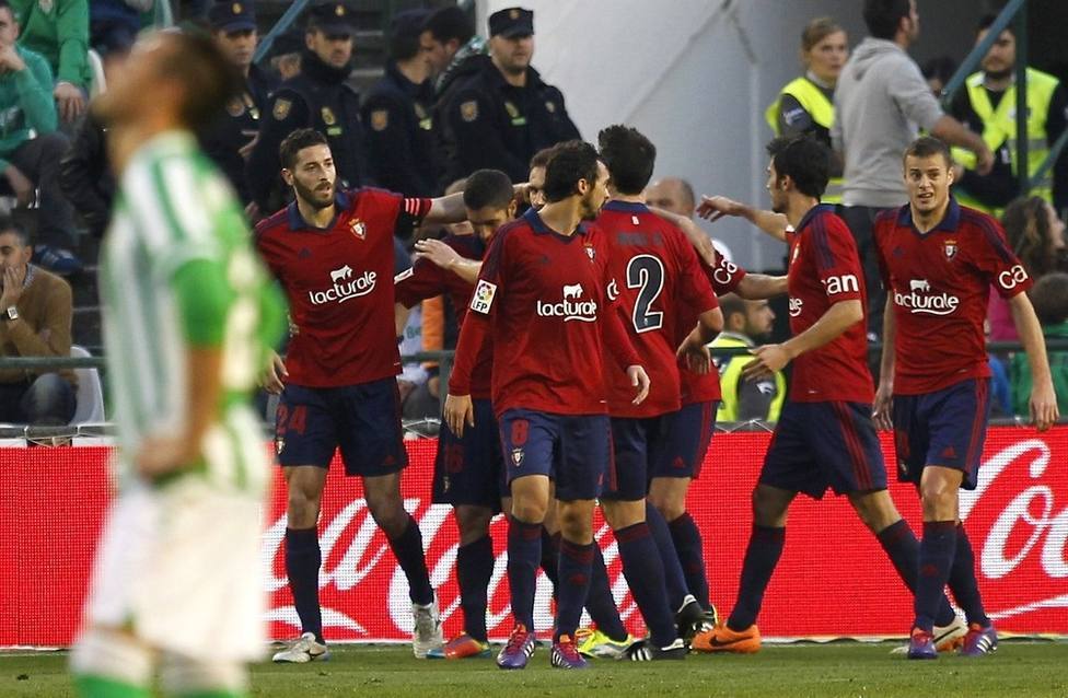 Osasuna celebra un gol en el Villamarín
