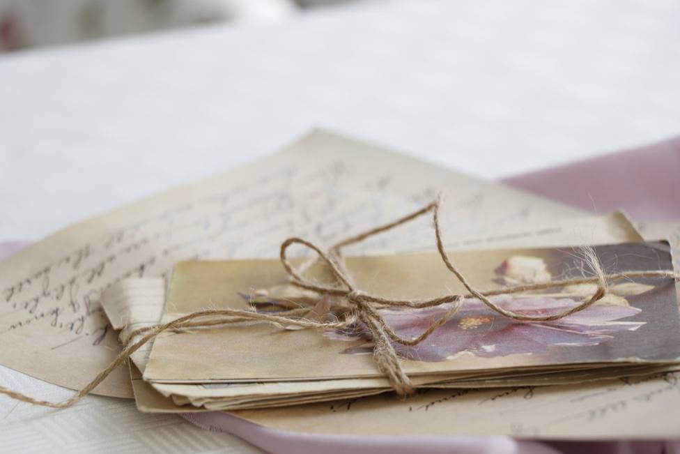 Las cartas de amor que cruzaron el mundo desde Padrón (A Coruña)