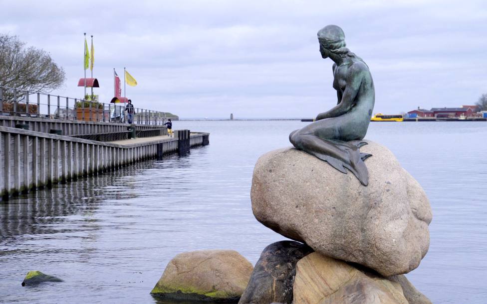 Dinamarca elimina las restricciones covid, ¿se lo pueden permitir?