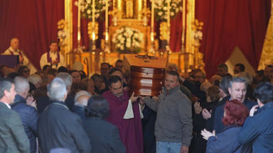 El Obispo de CÃ¡diz oficia el funeral de Diego Valencia