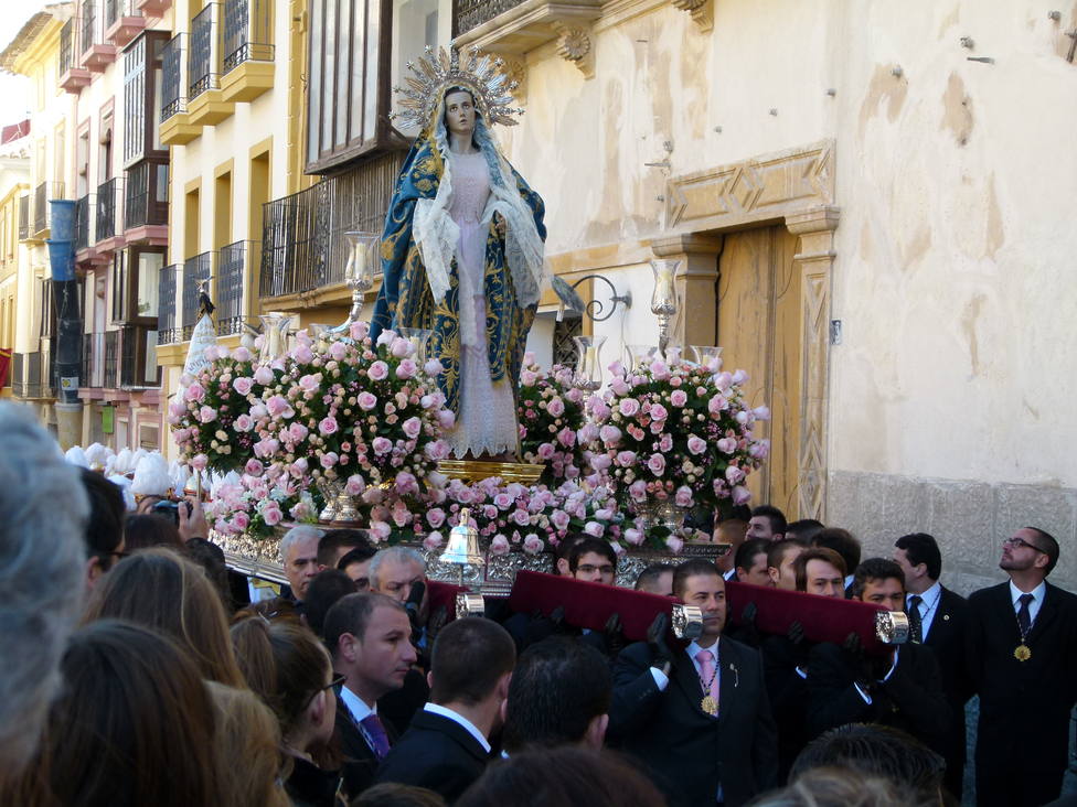 El Paso Blanco celebra una Eucaristía en honor de la Santísima Virgen de la Amargura