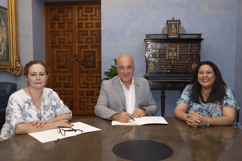 La Diputación mantiene su colaboración con la Fundación Renacer con 20.000 euros