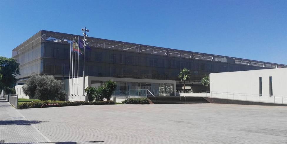 La Diputación de Málaga aprueba la oferta de empleo público de 2022 con 82 plazas