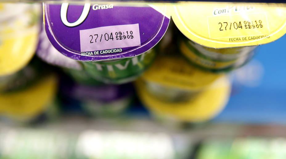 Derogación fecha de caducidad del yogur abre plan español contra desperdicio