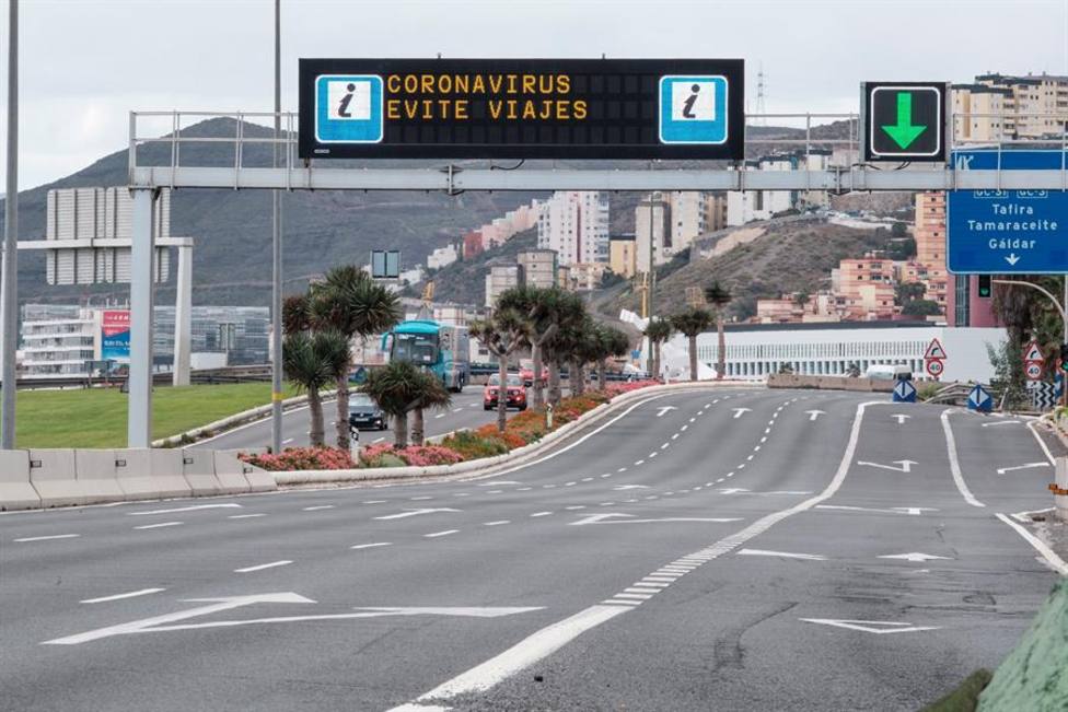 Canarias se autoaisla: Va a turismo 0 y propone solo 20 vuelos con península